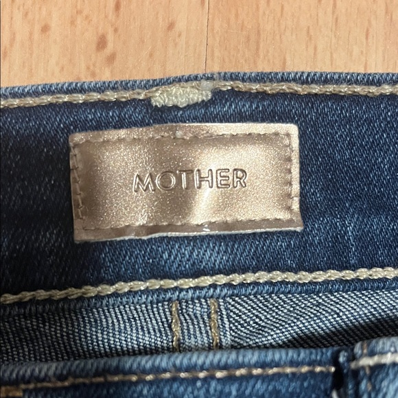 Classic Blue Flared Women Jeans - Picture 2 of 8